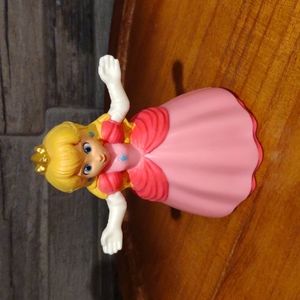 Spinning Peach - McDonald's Mario Toy Happy Meal 2023